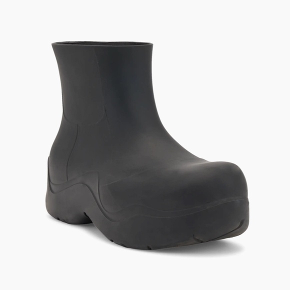 Bottega Veneta Puddle Boots